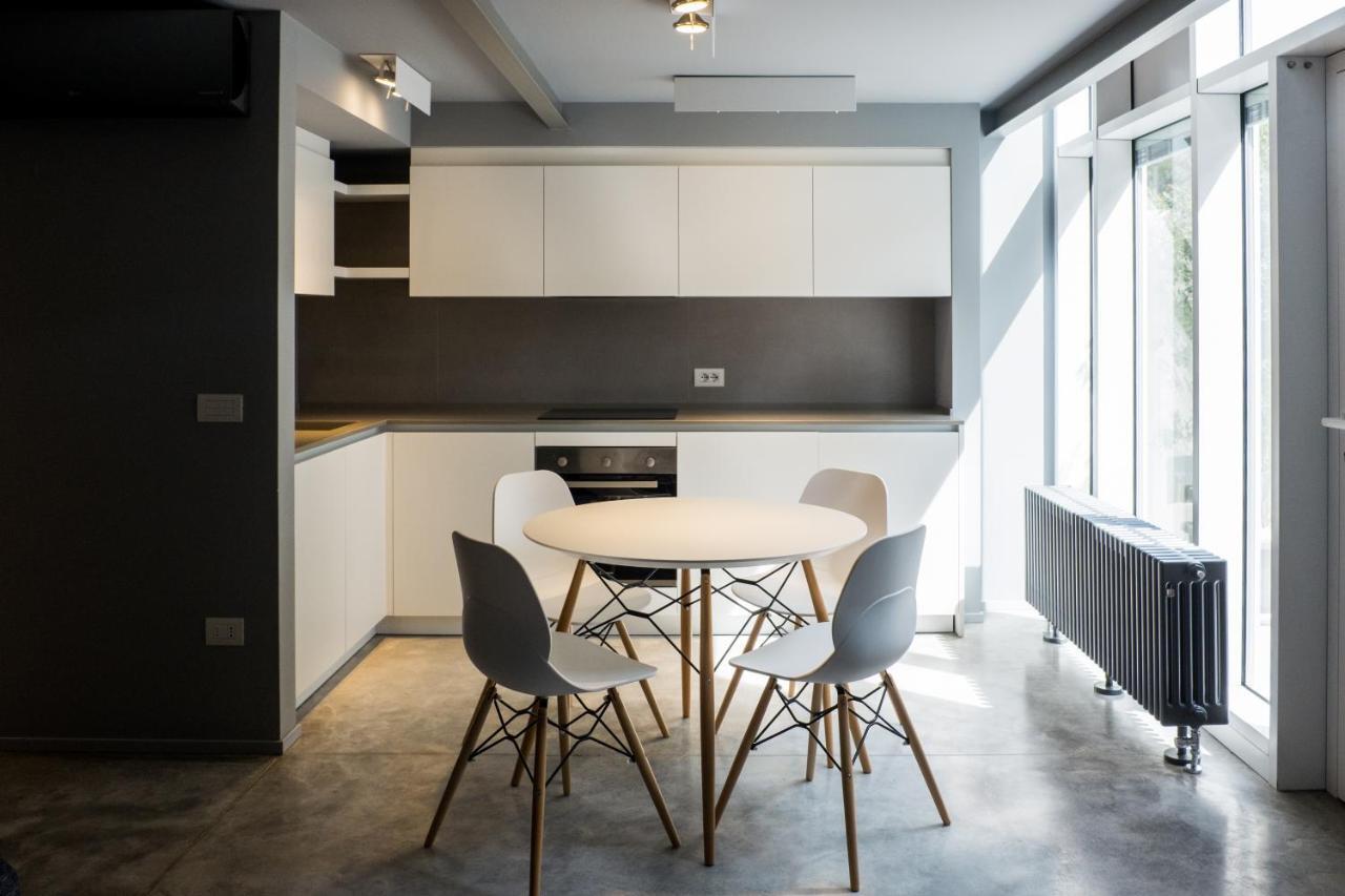Апартаменты Grey Loft Полиньяно-а-Маре Экстерьер фото