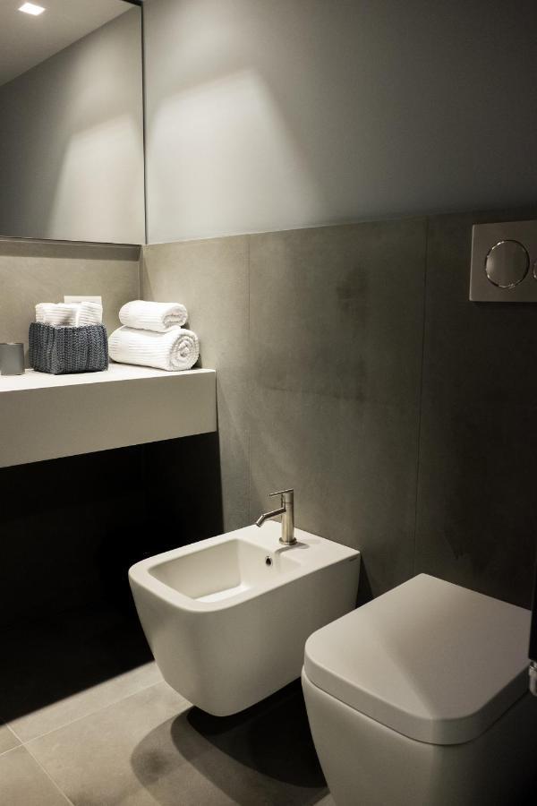 Апартаменты Grey Loft Полиньяно-а-Маре Экстерьер фото