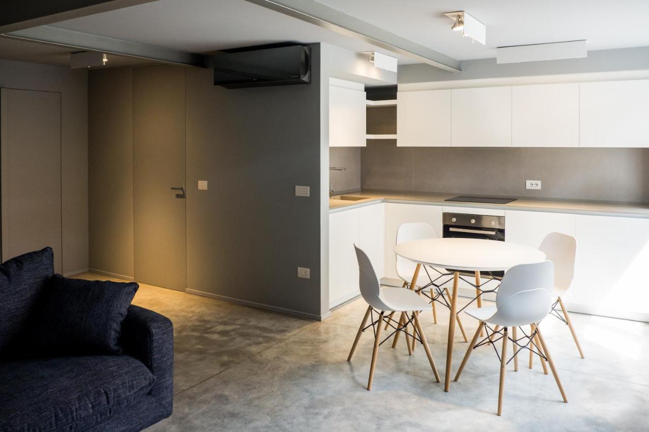 Апартаменты Grey Loft Полиньяно-а-Маре Экстерьер фото